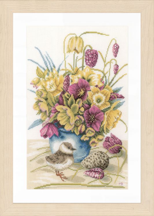 PN-0169671 Набор для вышивания LANARTE "Flowers & lapwing"