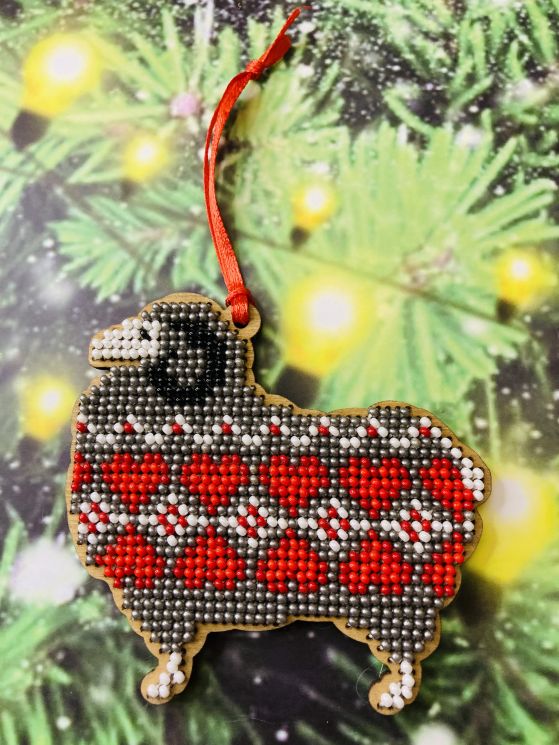 Сами с усами. Набор для вышивания "Барашек серый в красное сердечко" 8,5х8, арт. С006-02