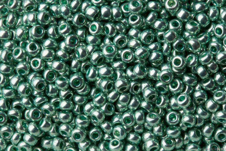 Бисер Preciosa 18165 серо-зеленый металлик