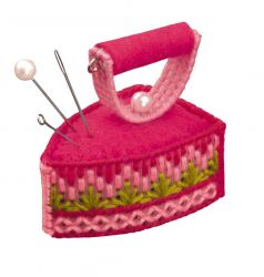 1619АС Набор для вышивания Риолис Игольница "Утюжок"